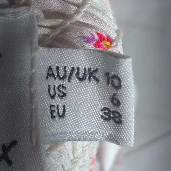 Princess Polly Ruth Puff Sleeve White Pink Floral Print Mini Dress Size 6 - Picture 6 of 7